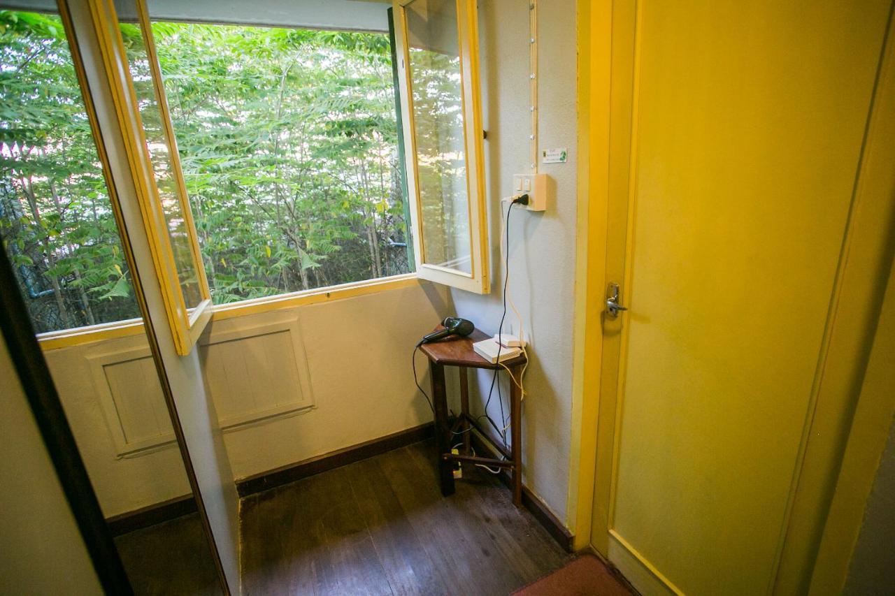 Barn1920S Hostel Viêng Chăn Ngoại thất bức ảnh